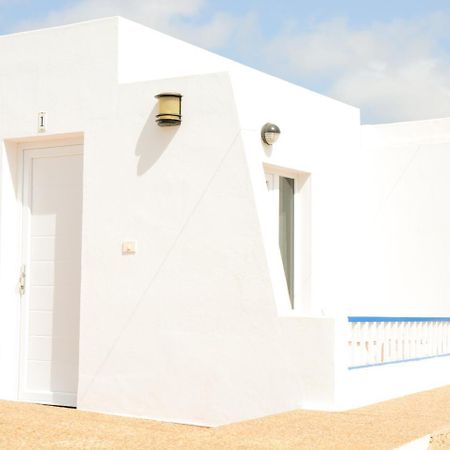Apartamentos El Marinero - Avenida カレタ・デル・セボ エクステリア 写真